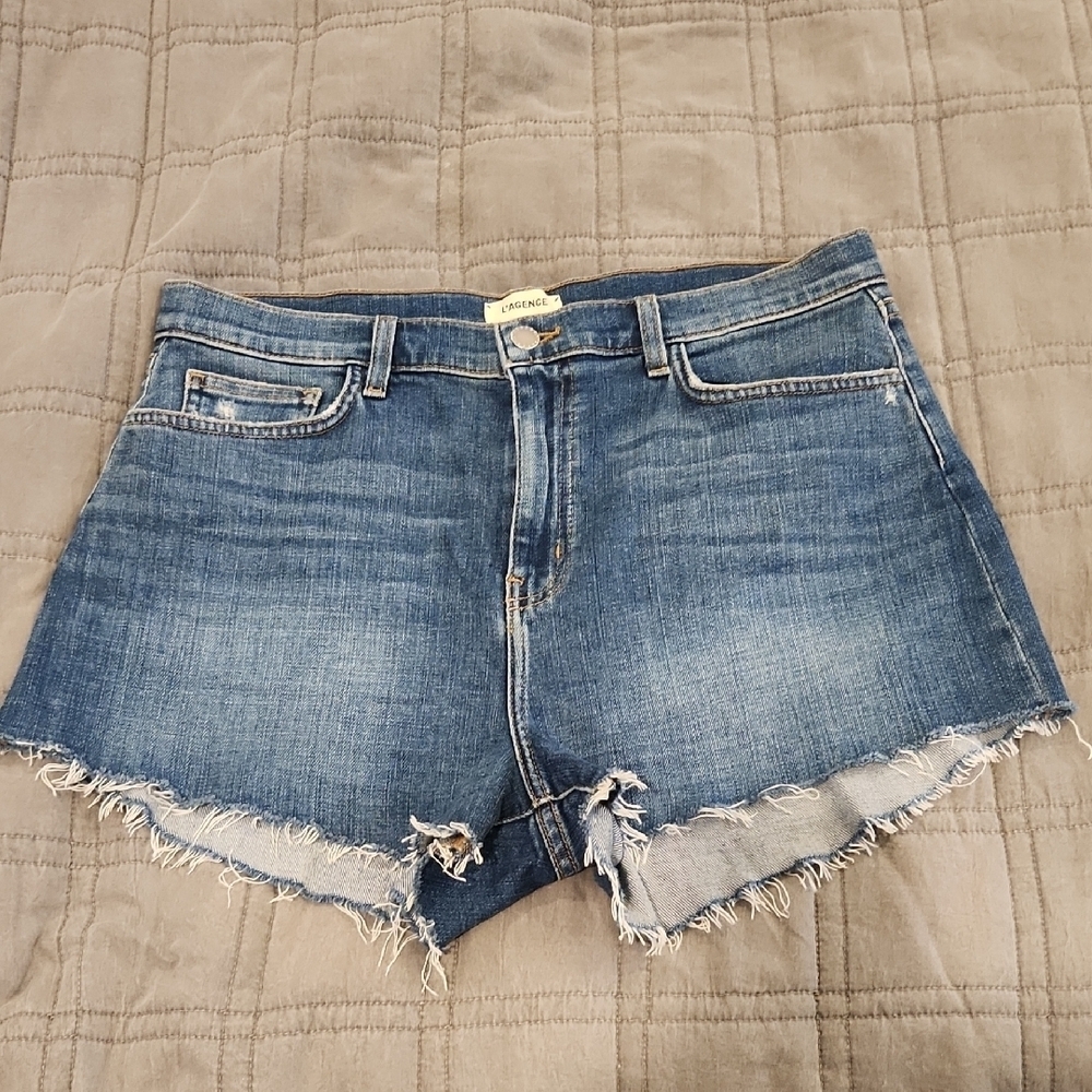 L'AGENCE "Beck" Classic Denim Cutoff Shorts Size 31, Excellent Condition!